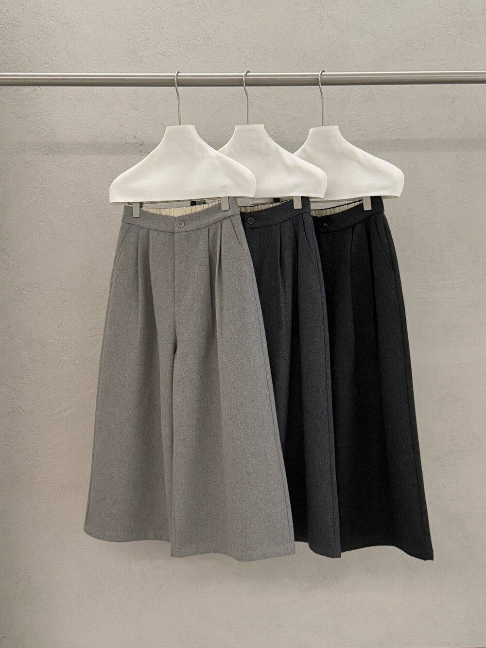 // 10%wool帥氣八分壓褶毛呢褲