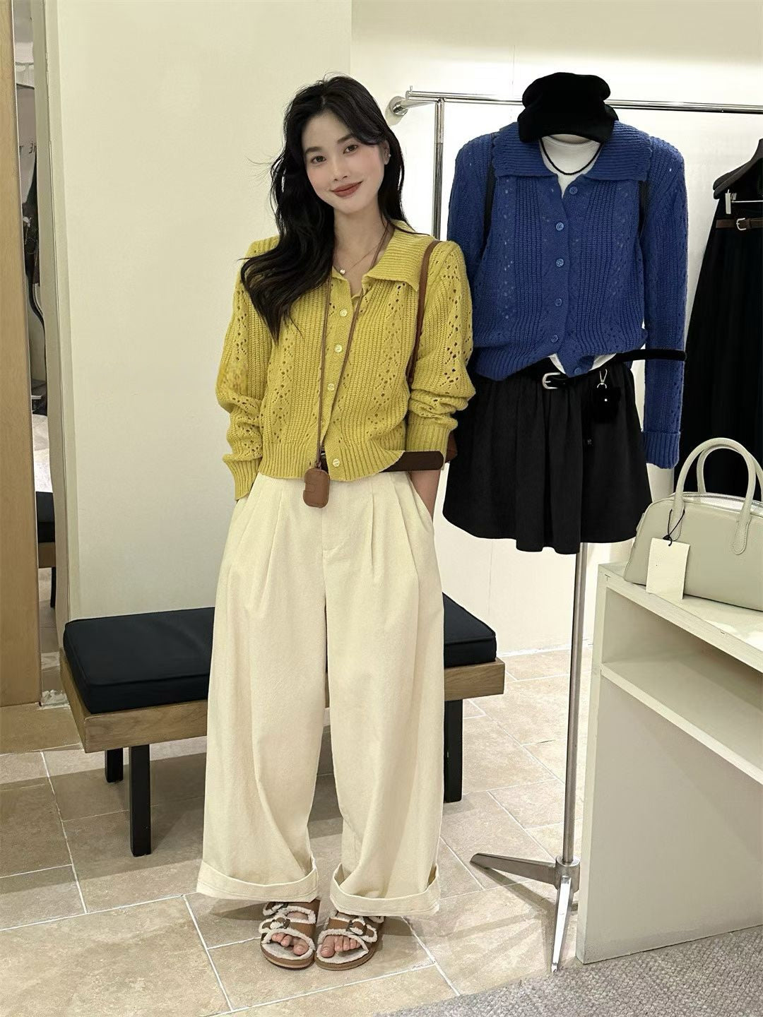 // 連絨面腰帶壓褶燈芯絨褲