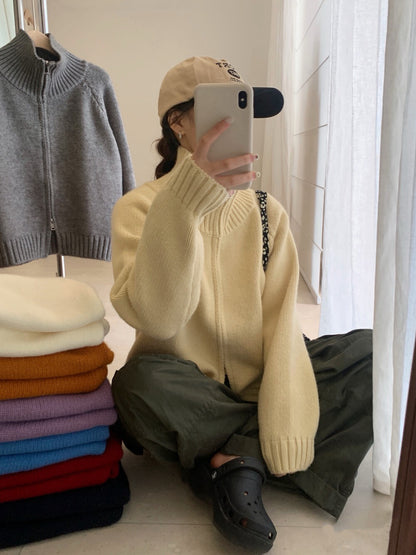 // 超韓直坑紋立領上下拉鍊CD