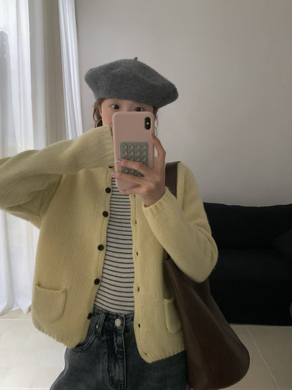 // 100%羊毛可愛弧邊小口袋CD