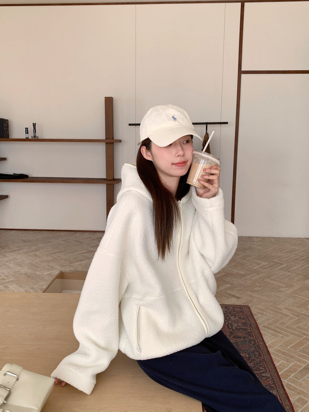 // 休閒感羊羔毛連帽外套