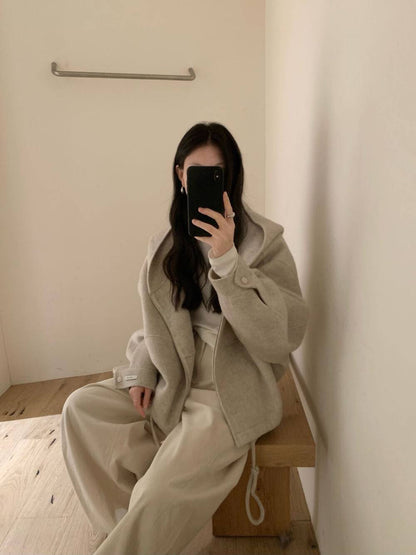 // 100%羊毛低飽和度色調連帽超帥版型手工外套