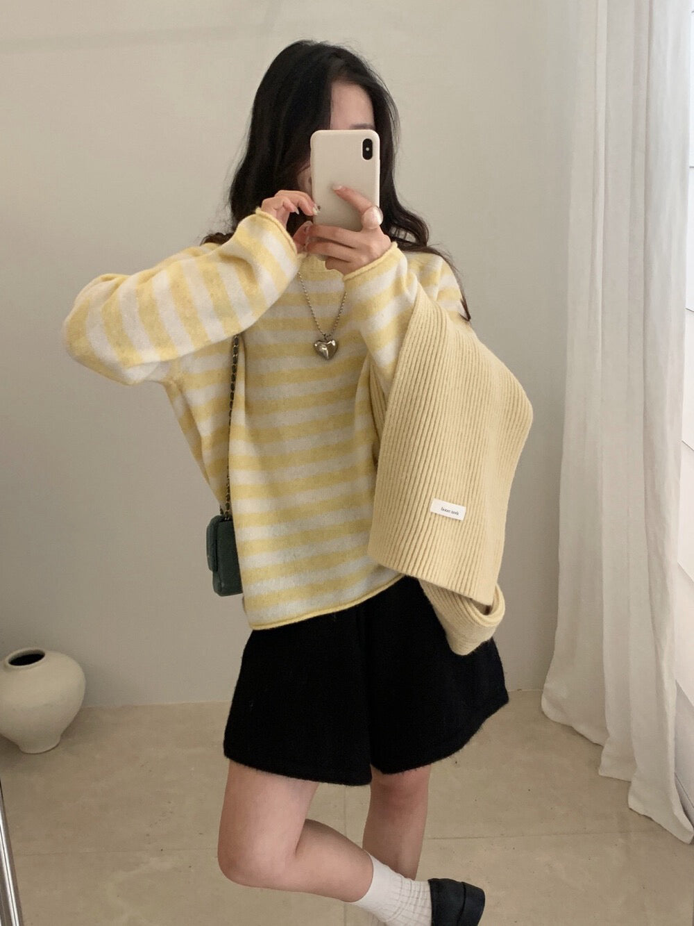 // 80%綿羊毛柔軟間條NT