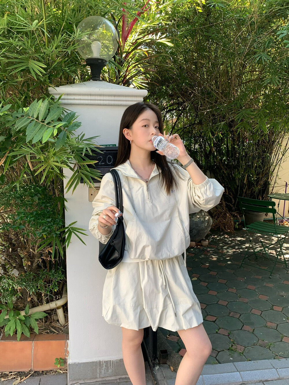 🩰 假兩件連帽半拉鍊上衣+花苞短裙套裝