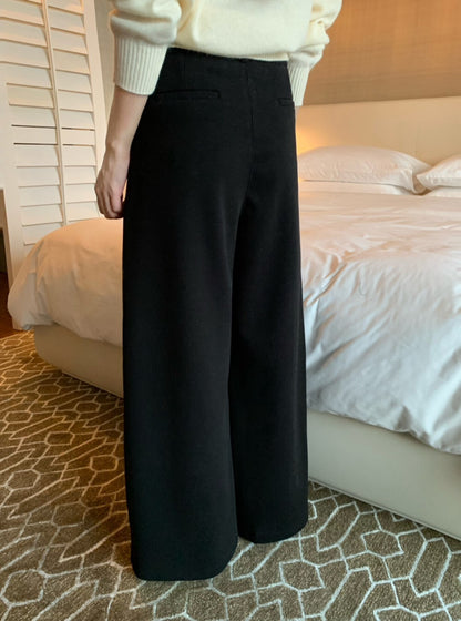 // 褲型超美的簡約加絨毛呢褲