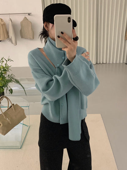 // 特別鈕扣設計連頸巾親膚CD