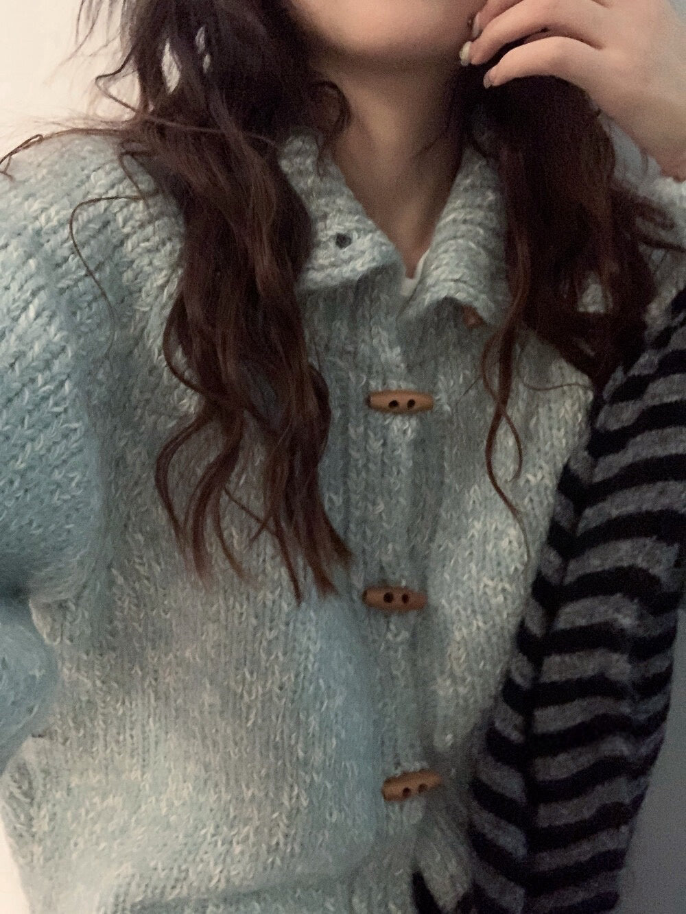 // 重工雜色線可立領牛角鈕CD