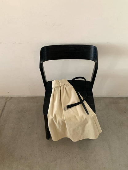 // 高腰壓褶簡約韓風中裙(連腰帶)