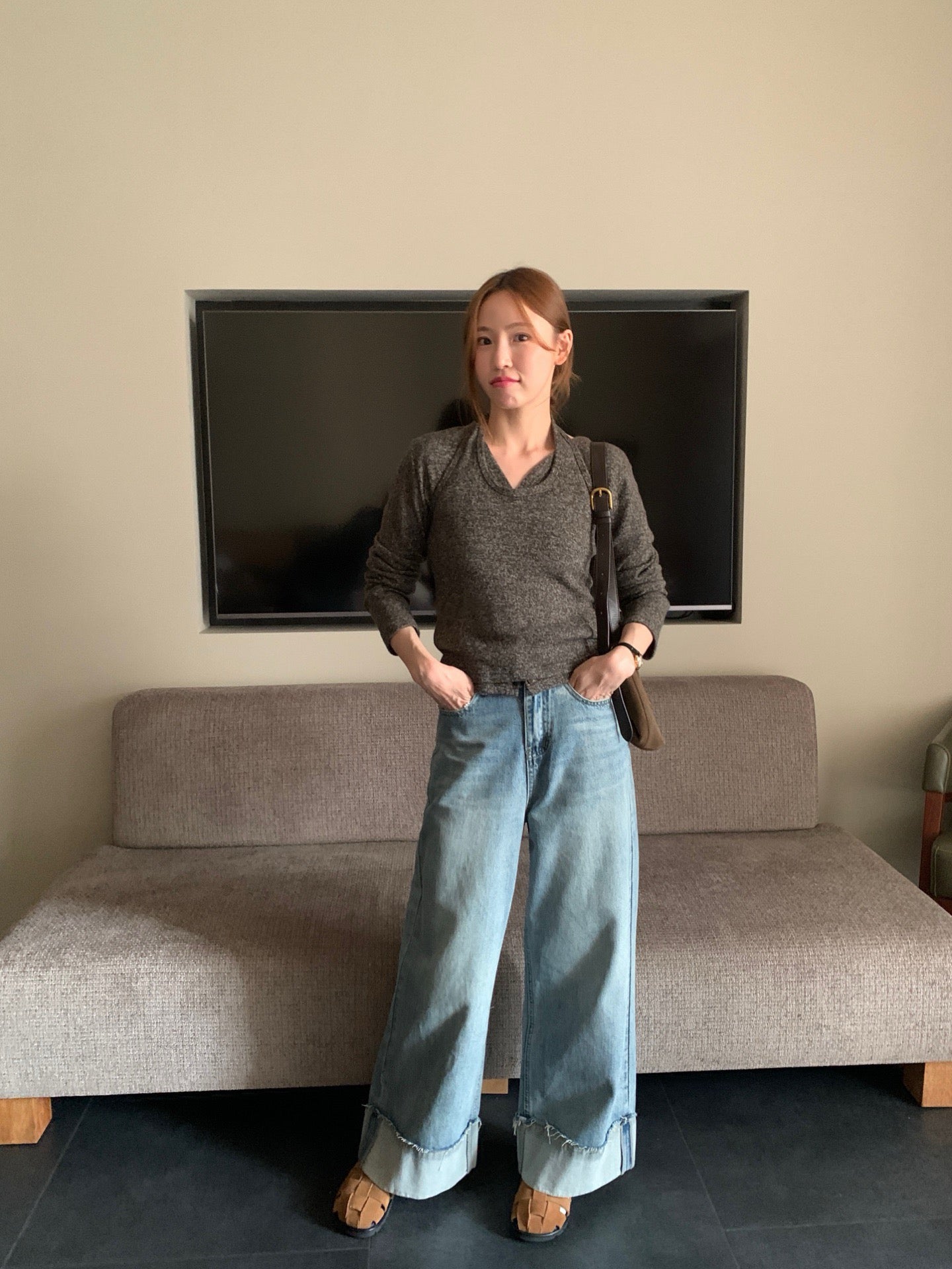 // 超韓疊穿掛頸背心+V領外套兩件套