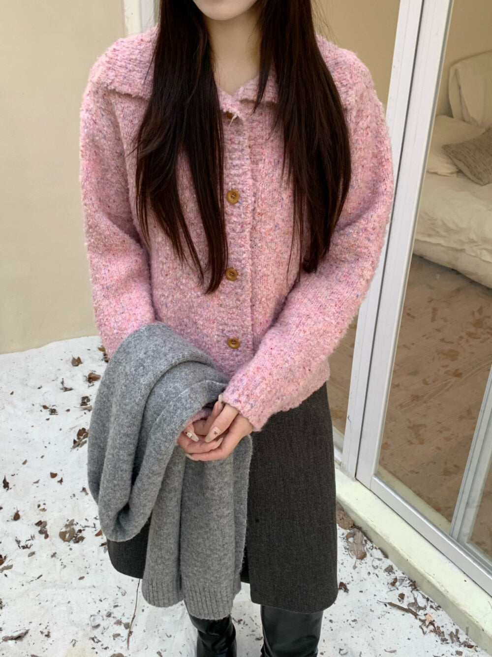// “草莓牛奶”混針翻領開鈕毛衣