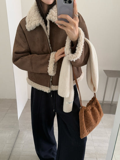 // 帥氣皮毛一體卷毛翻領外套