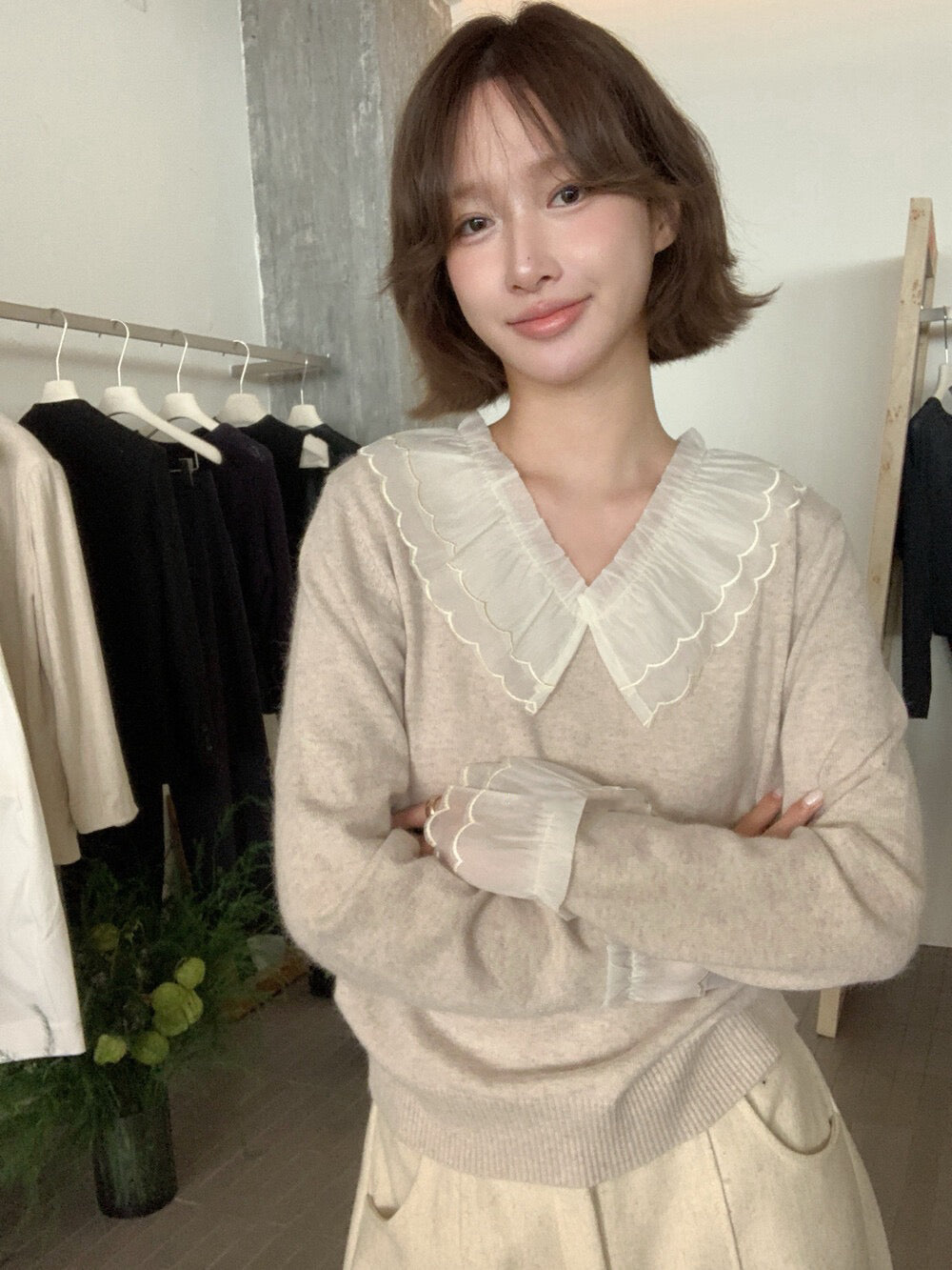 // 拼接花邊lace領+袖混羊毛NT