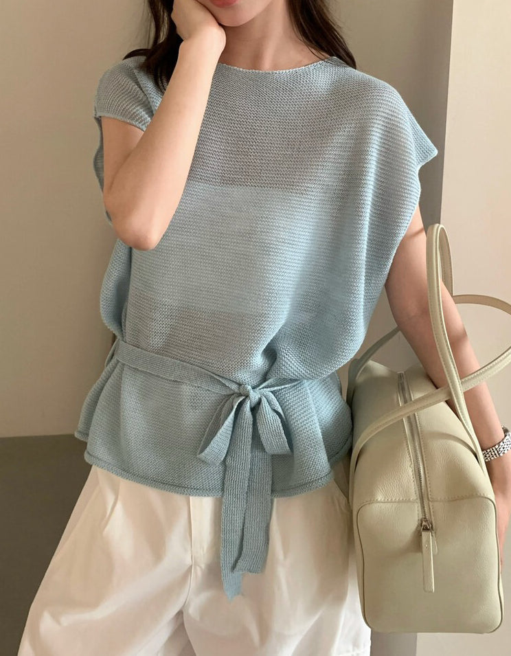 // 高級感飛飛袖綁腰針織上衣