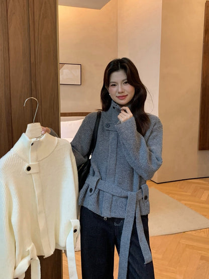 // 氣質滿分軟糯可立領連腰帶CD