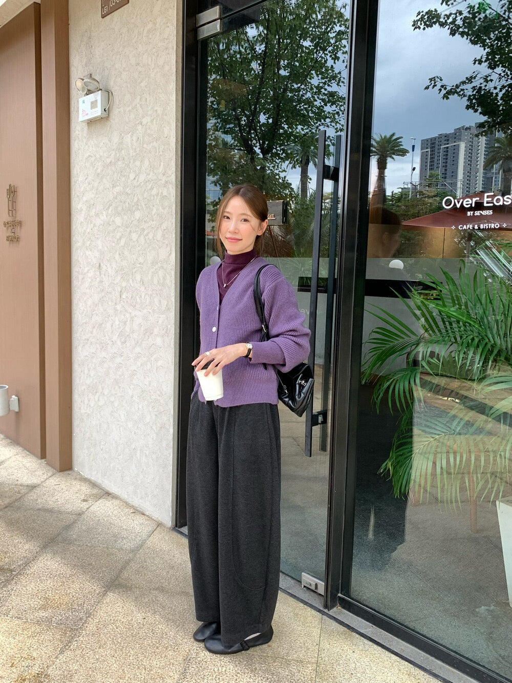 // 超soft V領8色直紋CD