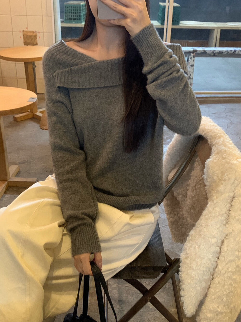 // 50%羊毛設計感領子針織NT