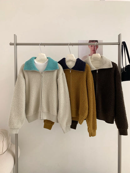 // 撞色翻領圈圈毛感拉鍊CD