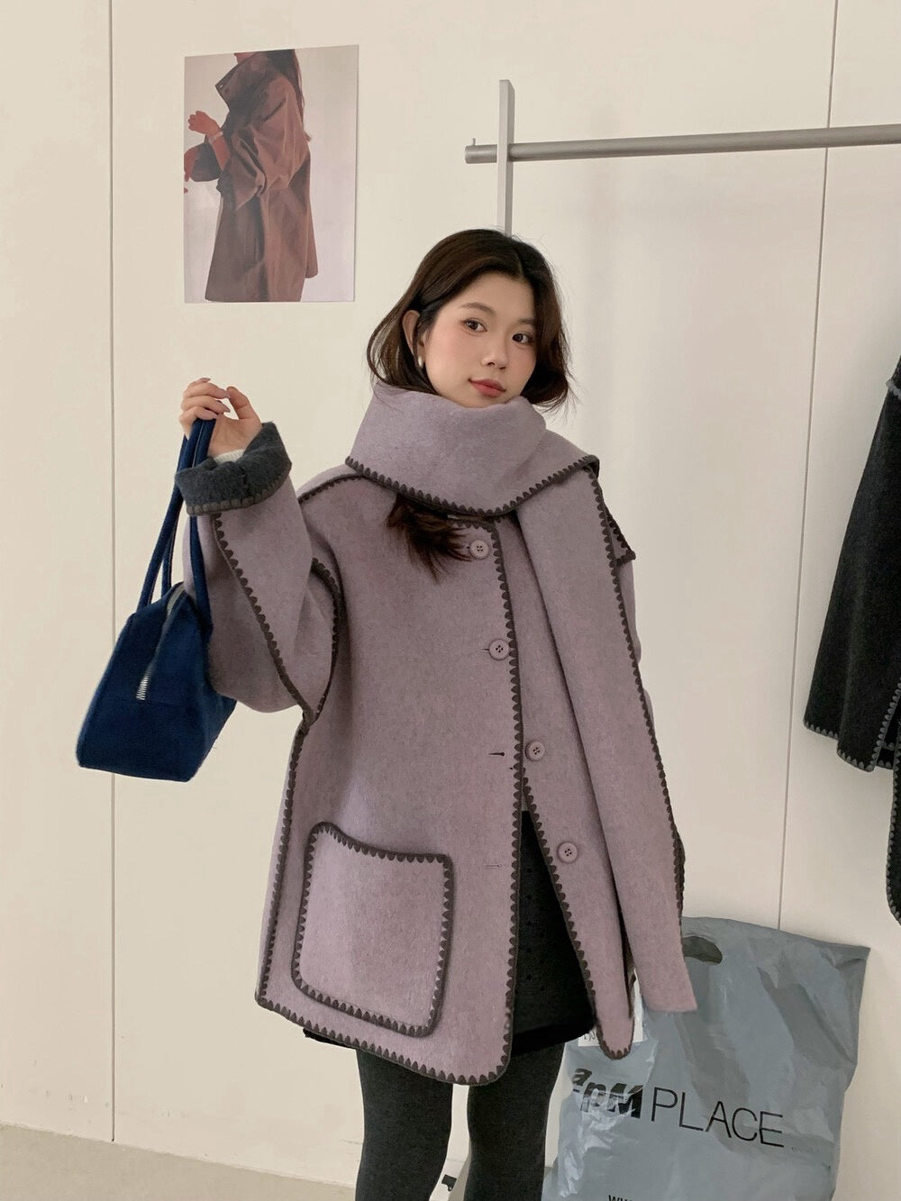 // 可雙面穿撞色縫邊70%羊毛外套(連頸巾)