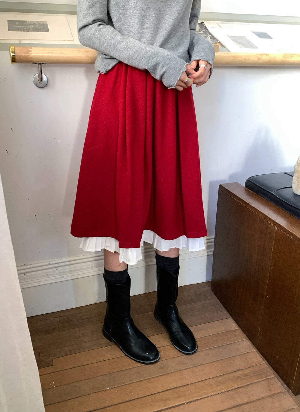 // 裙頭位超美拼接百褶腳50%羊毛中裙