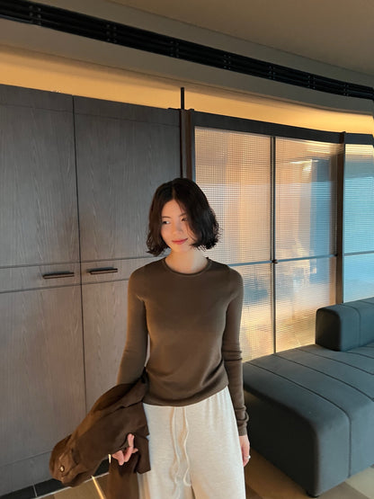 // 桑蠶絲+絲光羊毛親膚顯瘦薄針織￼