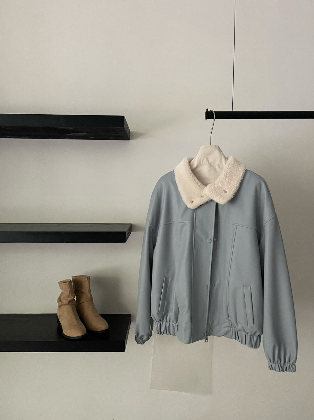 // 甜酷風毛毛領夾棉皮外套