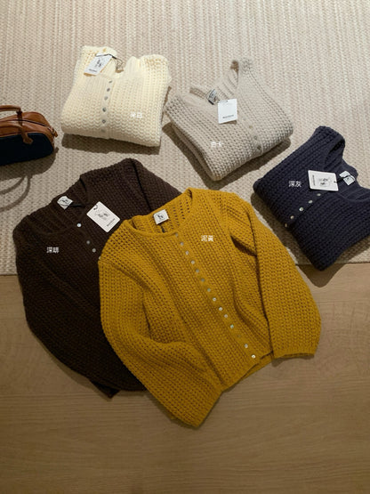 // 溫柔鏤空粗針織CD