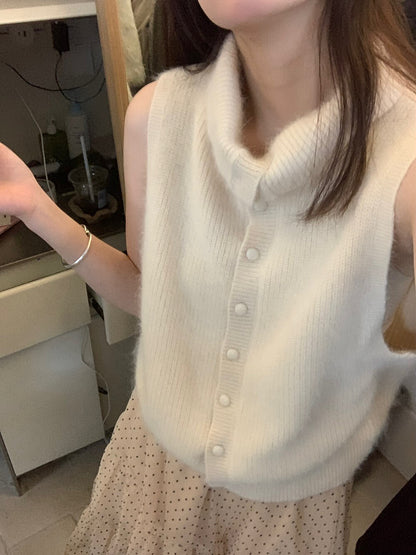 // 鬆鬆領超美排扣針織背心