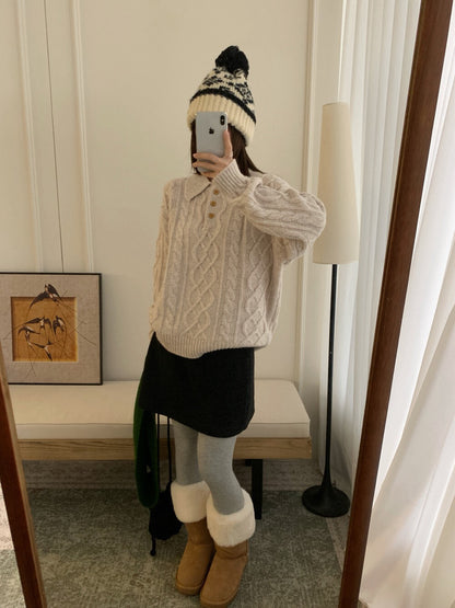 // 100%羊毛鈕扣翻領麻花毛衣