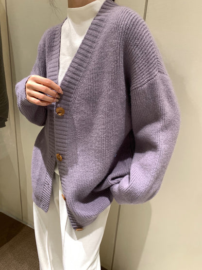 // 慵懶風V領寬鬆款CD