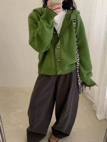 // 設計感撞色縫線包邊牛角鈕連帽CD