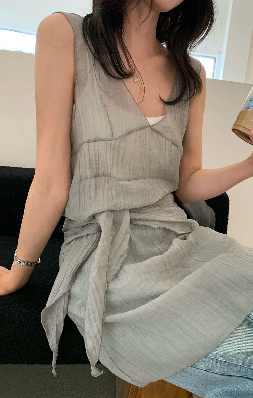 // 透感肌理感疊穿長背心