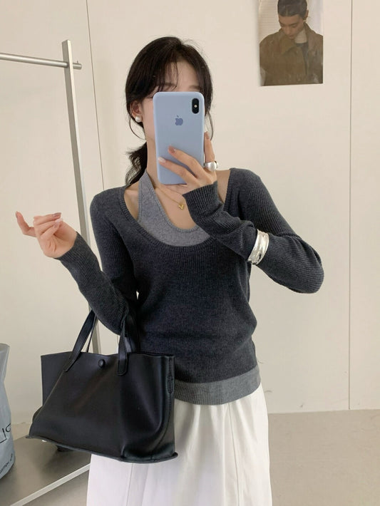 // 小性感大U領假兩件掛頸針織