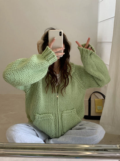 // 30%wool粗棒針手工織感圓翻領口袋拉鍊CD