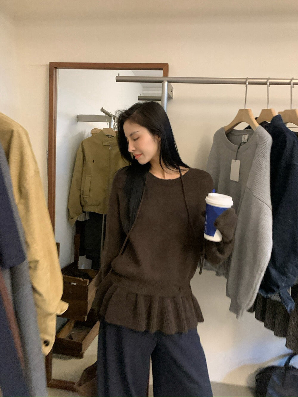 // 設計感軟糯鈕扣假兩件裙簾毛衣(連手套)