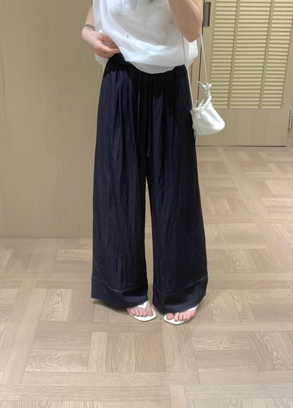 P04 / 超舒服鏤空褲腳設計休閒褲