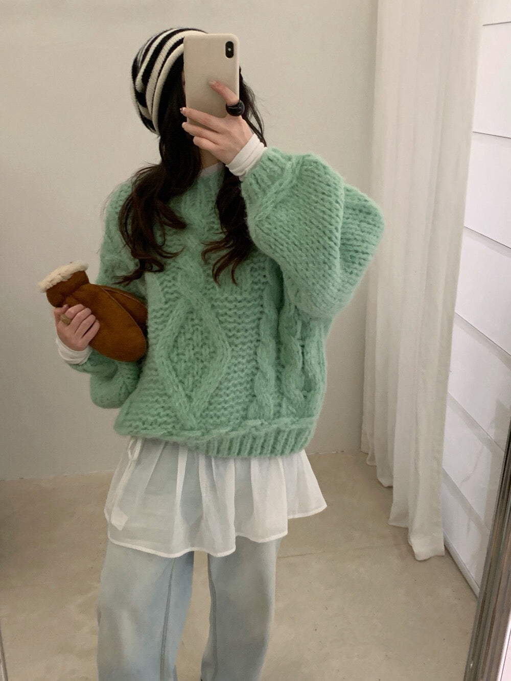 // 20%wool粗棒針麻花慵懶毛衣