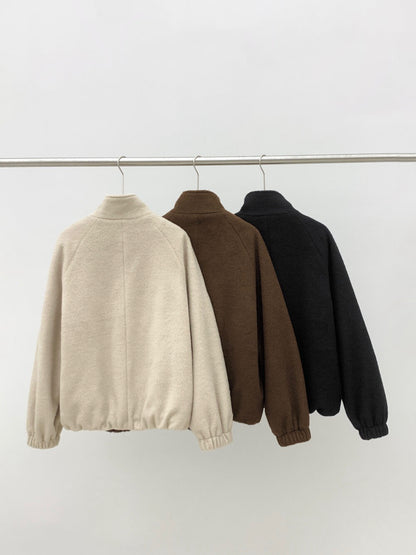 // 休閒風絨毛感夾棉外套