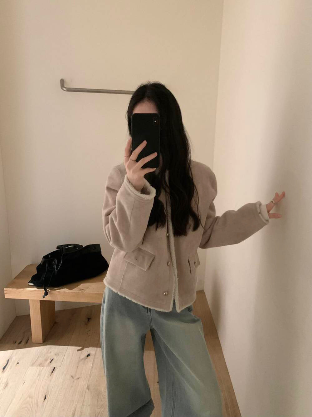 // 帥氣復古風色調皮毛一體金色鈕扣外套