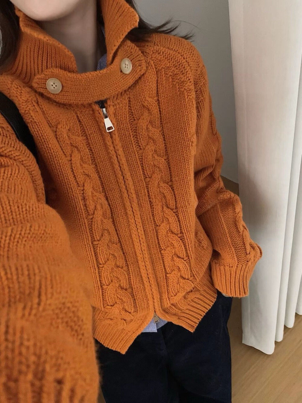 // 可立領麻花上下拉鍊CD