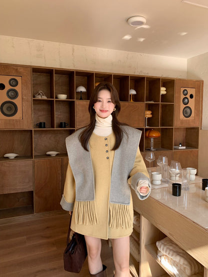 // 100%羊毛簡約高級感三粒鈕中長手工外套(連連帽頸巾)