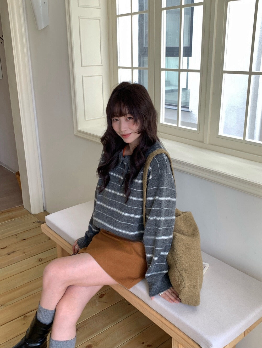 // 超軟糯miu風翻領間條毛衣