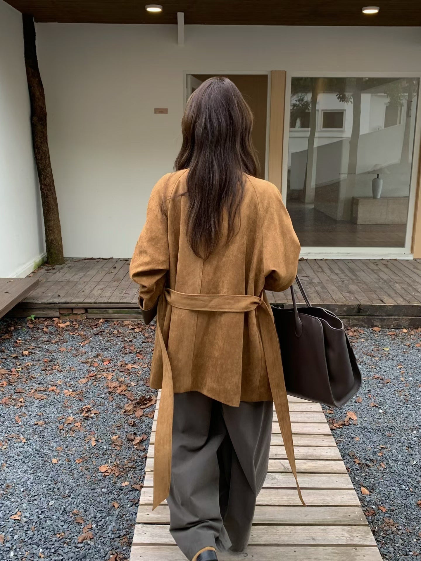 // 帥氣麂皮絨可立領拼皮外套