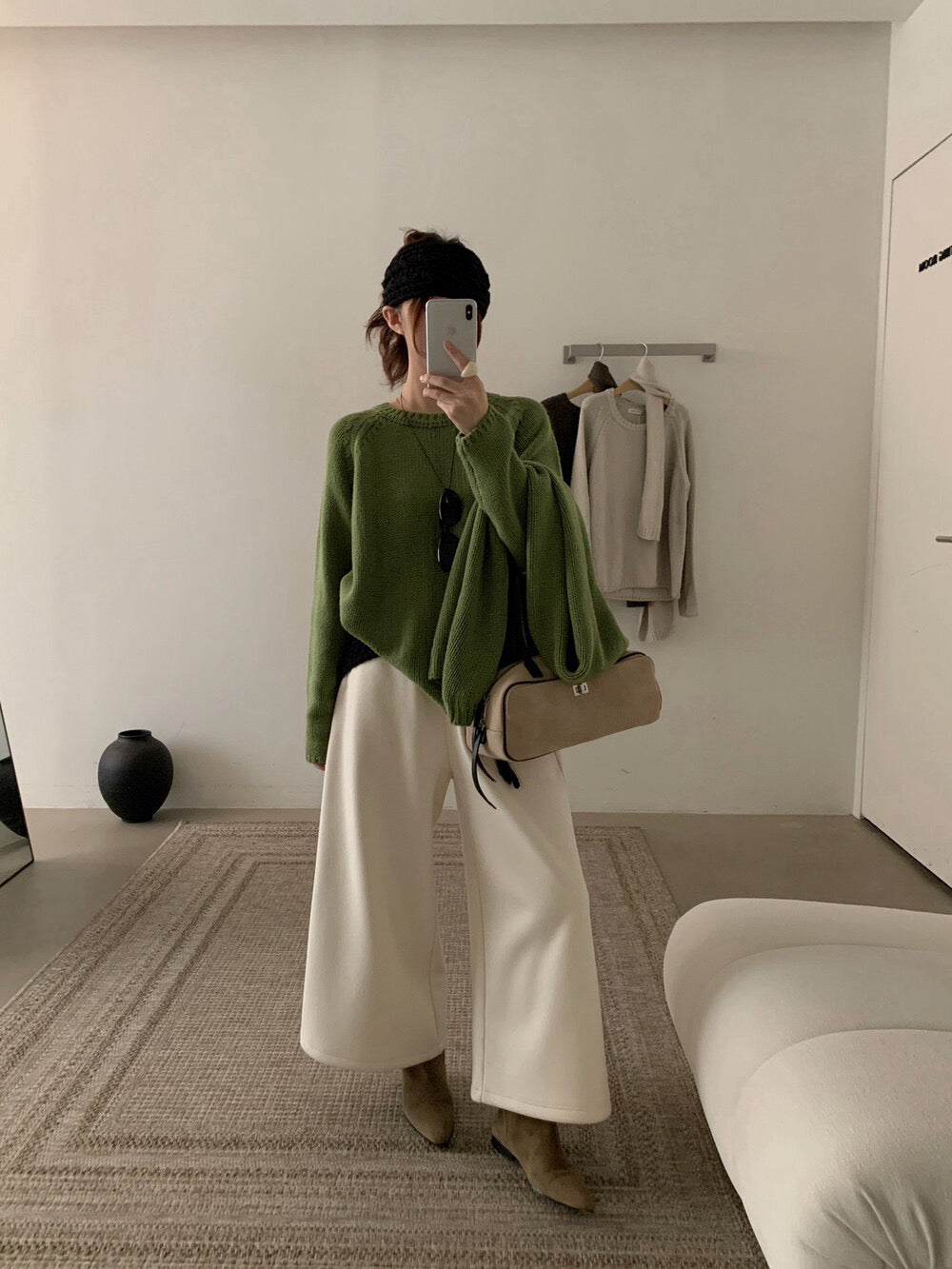 // 巨美粗針慵懶感落肩毛衣(連頸巾)