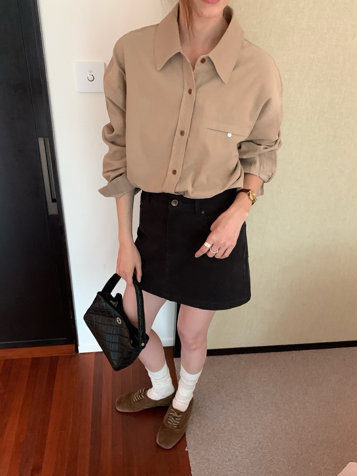 // 手工鈕扣靚色SH