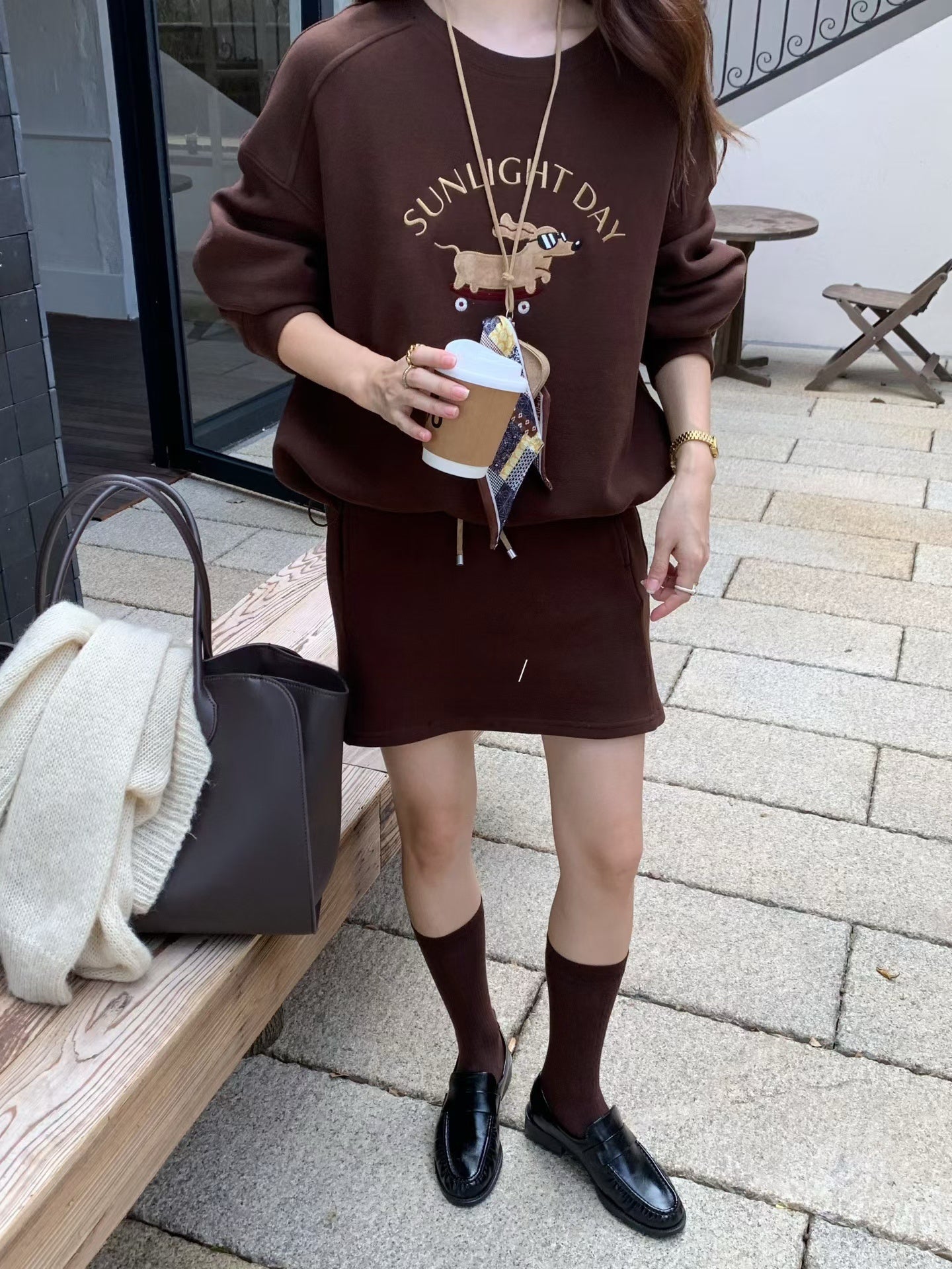 // 可愛小狗刺繡衛衣+短裙套裝(連掛飾)