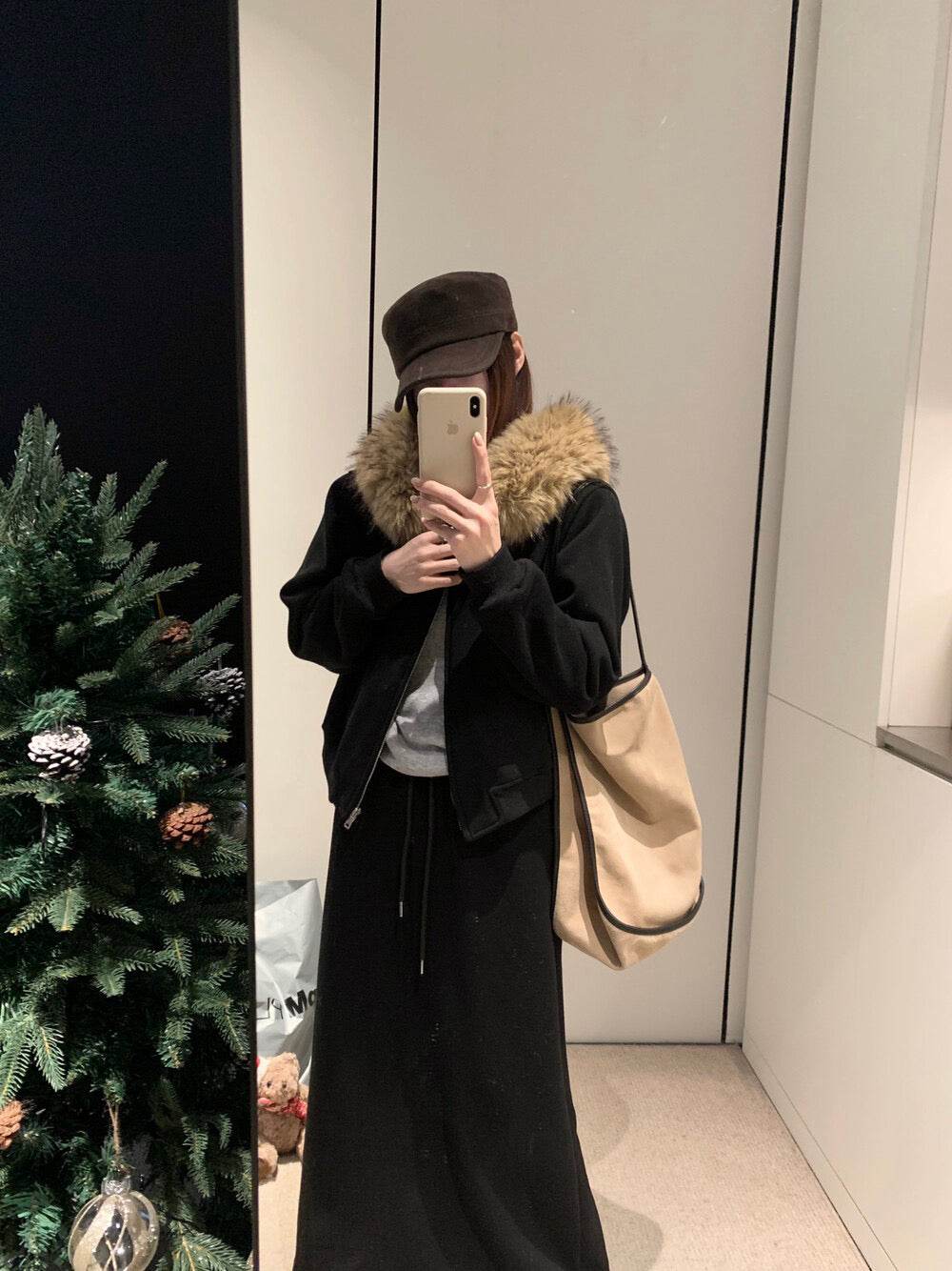 // 可拆毛毛領連帽拉鍊衛衣外套+中裙套裝￼