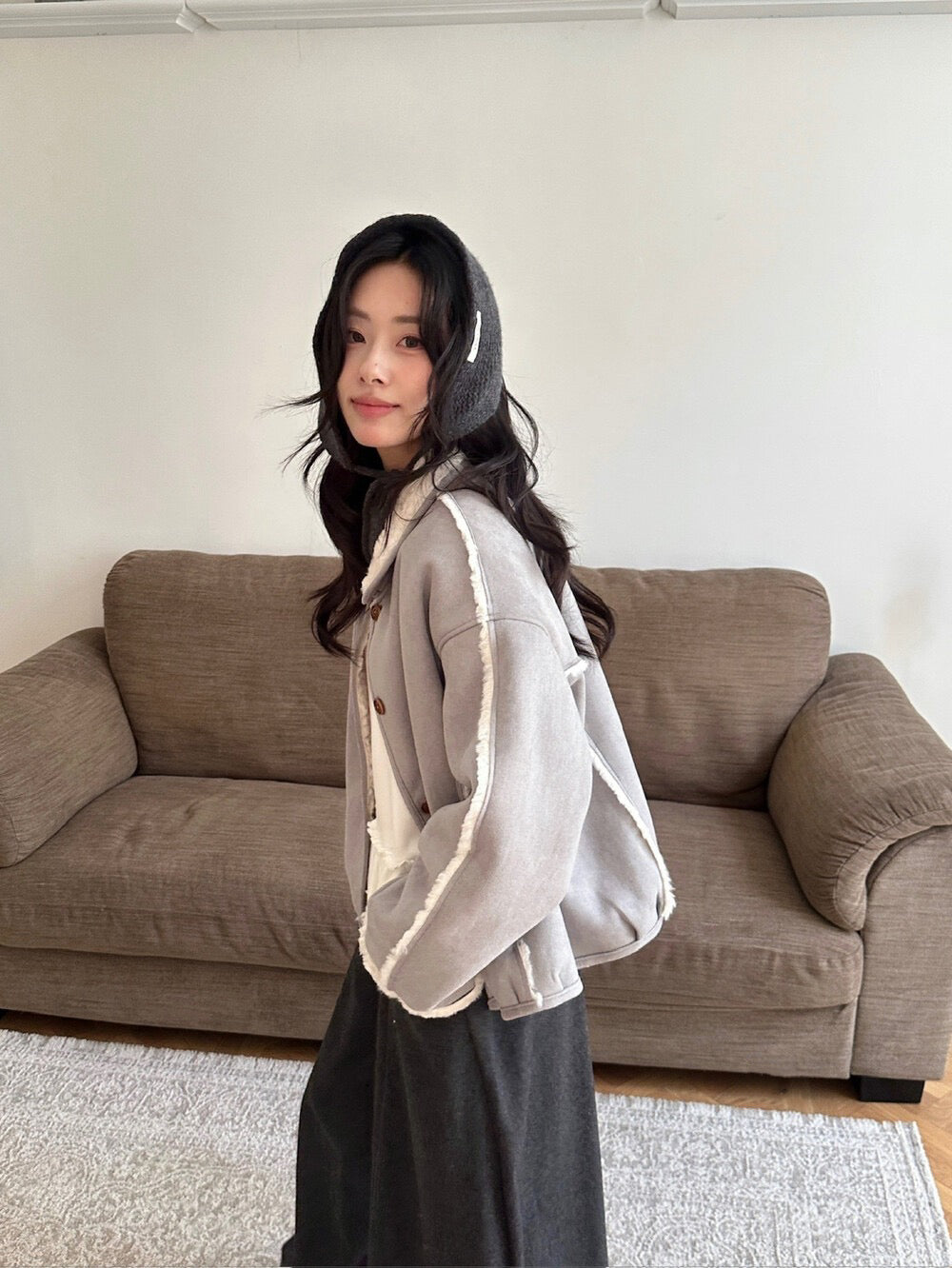 // 質感超好的皮毛一體圓翻領毛毛外套