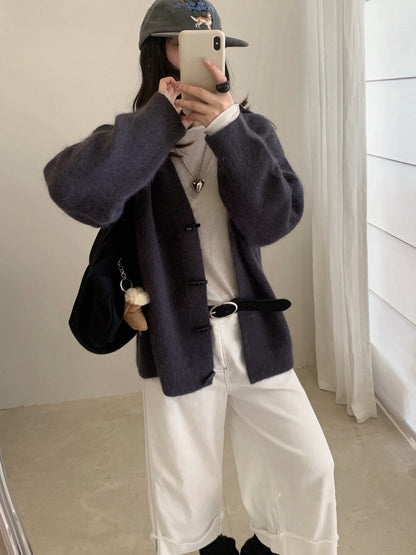 // 超軟糯寬鬆中長牛角鈕CD