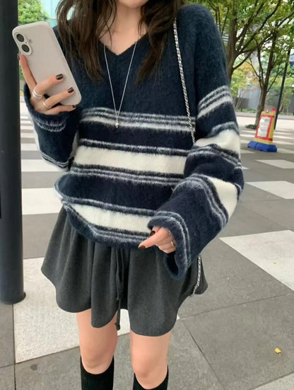 // 軟糯慵懶撞色粗間毛衣