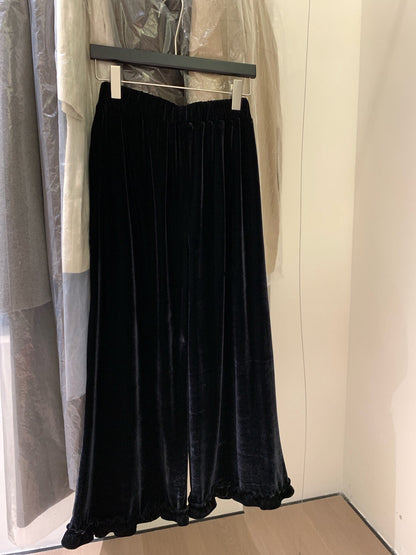 // 設計感花邊腳絲絨褲